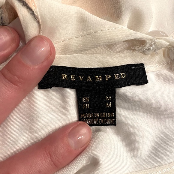 ✨3 for 30✨ Revamped Halter Body suit - Picture 3 of 4